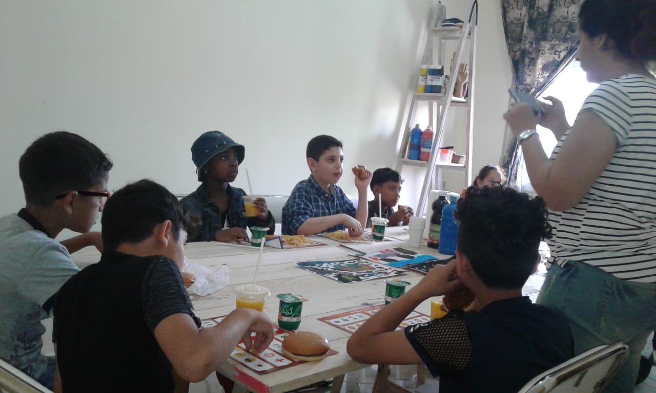 On occasion to the world refugee day: drawing workshop for kids in Tanger – Photogallery